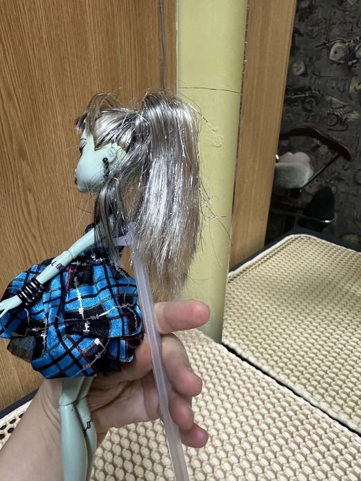 Продам куклу монстр хай!