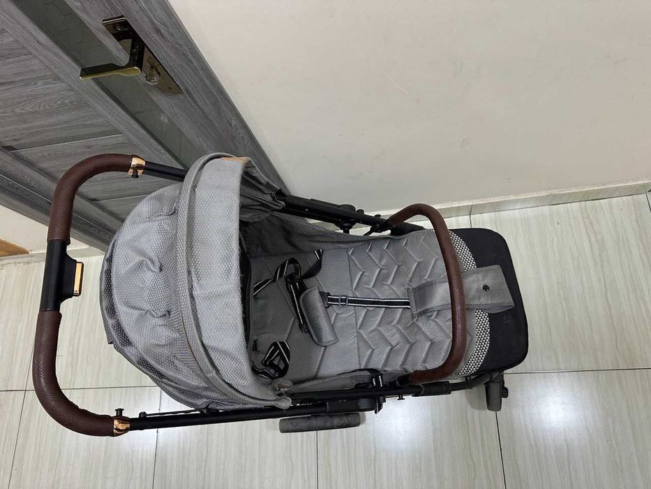 Коляска детская в хорошем состоянии, продается. Болалар аравчаси .