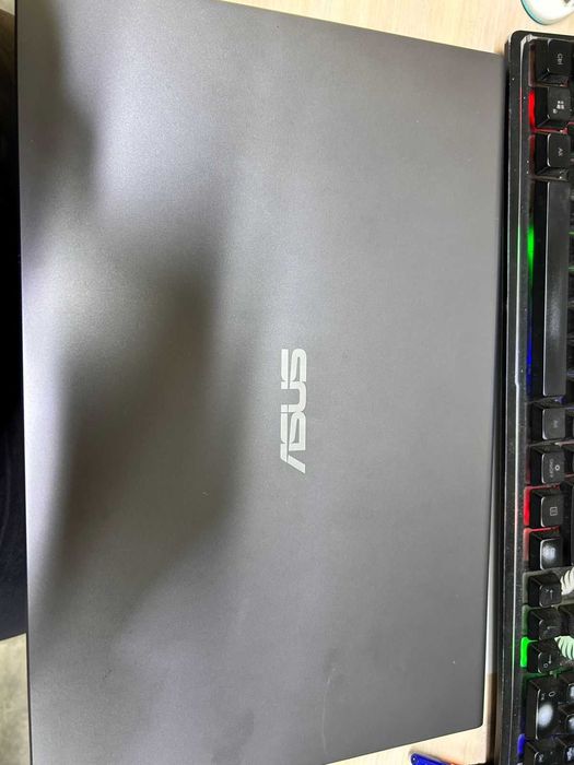 Ноутбук  Asus Боралдай (901708)