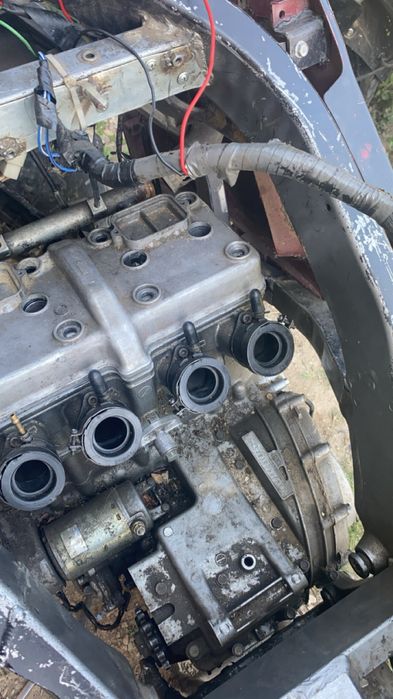 Vand sau schimb kawasaki zzr400 1992 defect