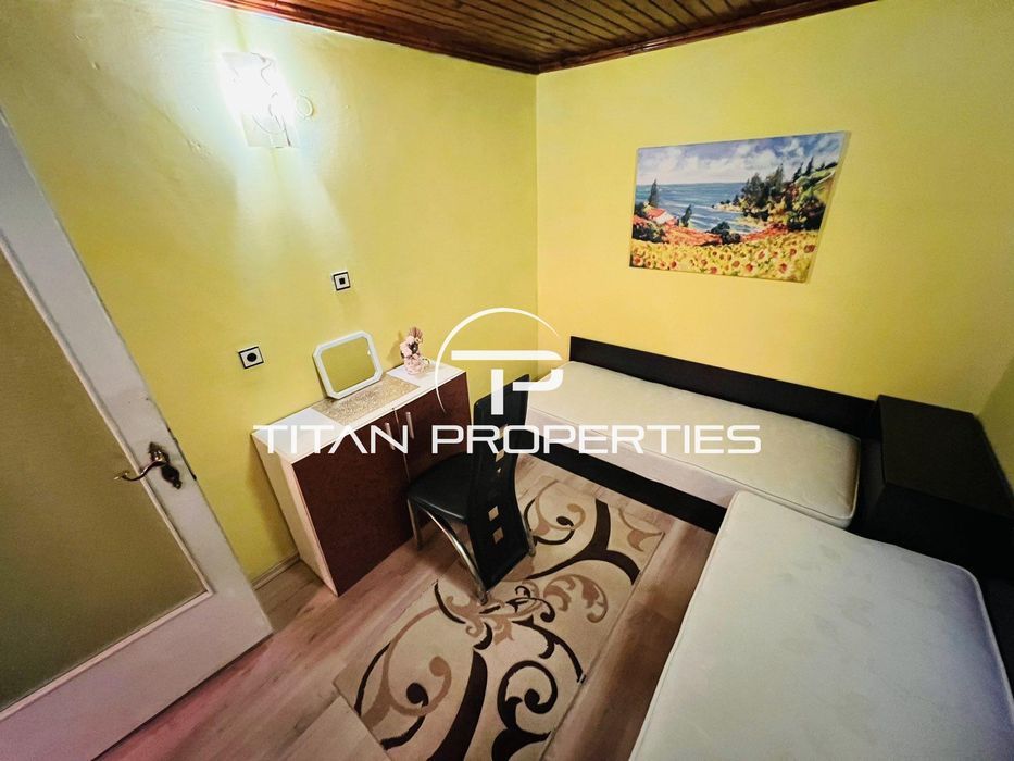 Дава се под наем Четиристаен апартамент в Бургас, Лазур - 150 кв.м за 548.25 € - Снимка #11