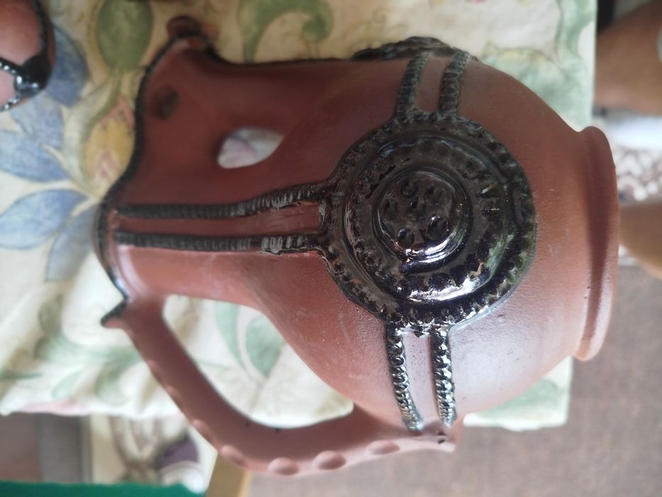 Керамичен/кален сервиз :)