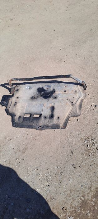 Vand scut metalic vw Passat B6