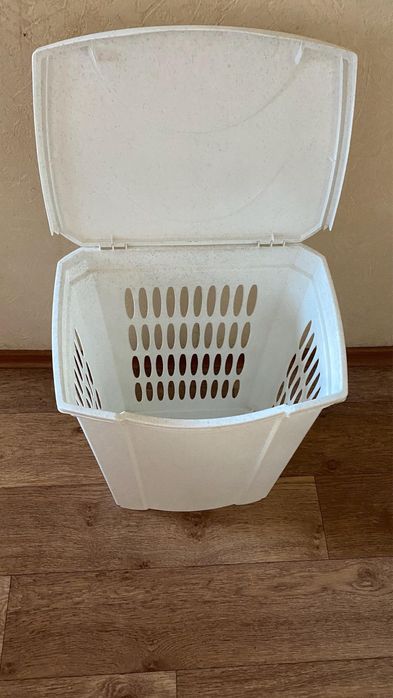 Бак для белья (Турция)