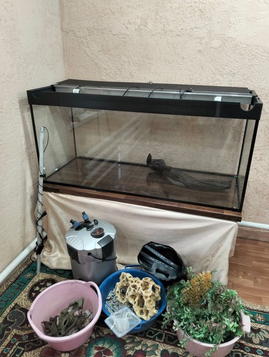 Продам аквариум за 100000