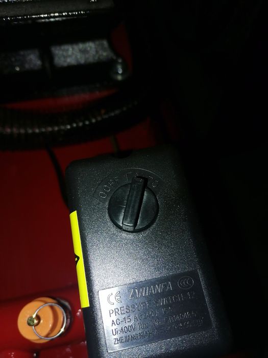 Компресор 300 литра НОВ