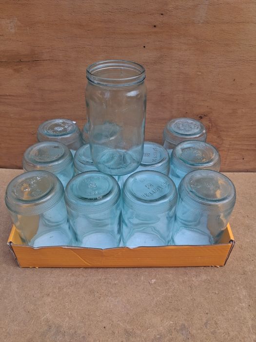 Празни буркани  0.330мл.-1.700мл