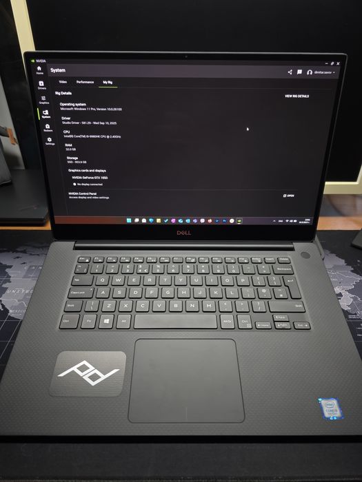 Dell XPS 15 7590 INTEL i9 32GB RAM 1TB SSD GeForce GTX 1650