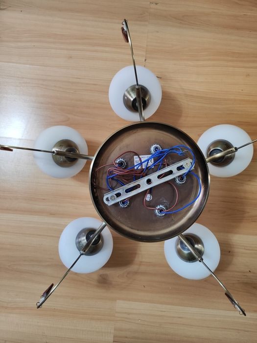 Люстра 5 рожковая