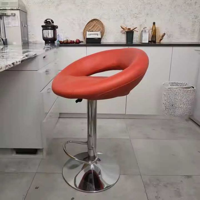 Стул барный UFO для вашей кухни!