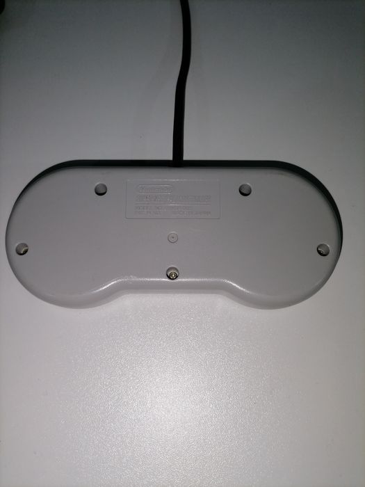 Super Nintendo controler