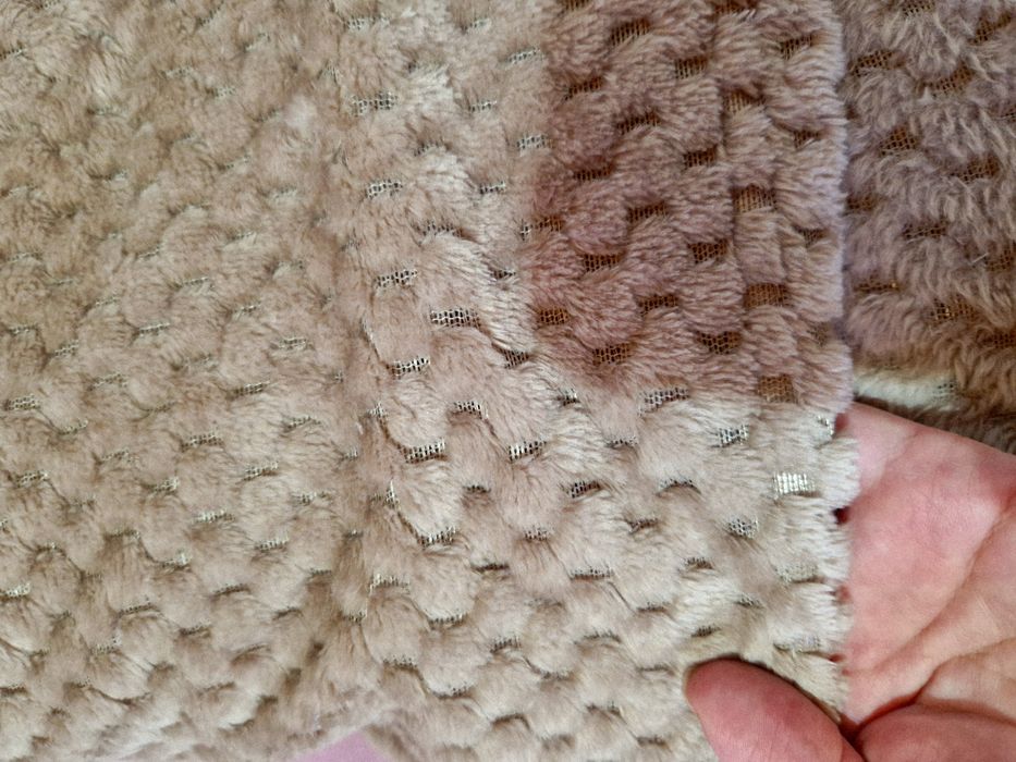 Lot 2 paturi pufoase