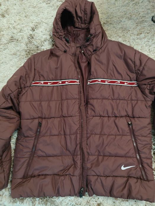 Мъжко зимно яке NIKE