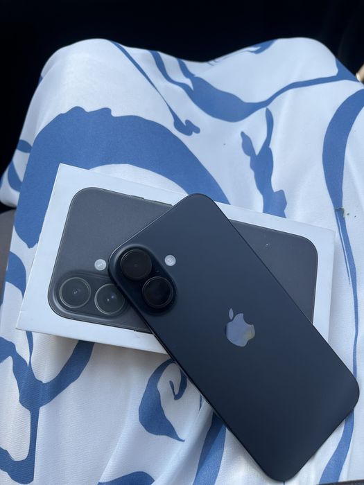 iPhone 16, 256гб
