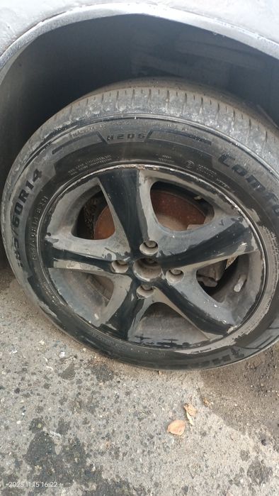 ВАЗ 2110 . Газ, бензин.