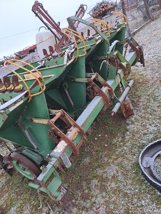 Masina de plantat cartofi