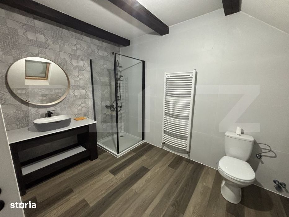 Casa de vanzare, cu 3 camere