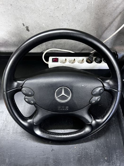 Сив,АMG волан с пера,Махагонов волан мерцедес w219,209,211 e,clk,cls