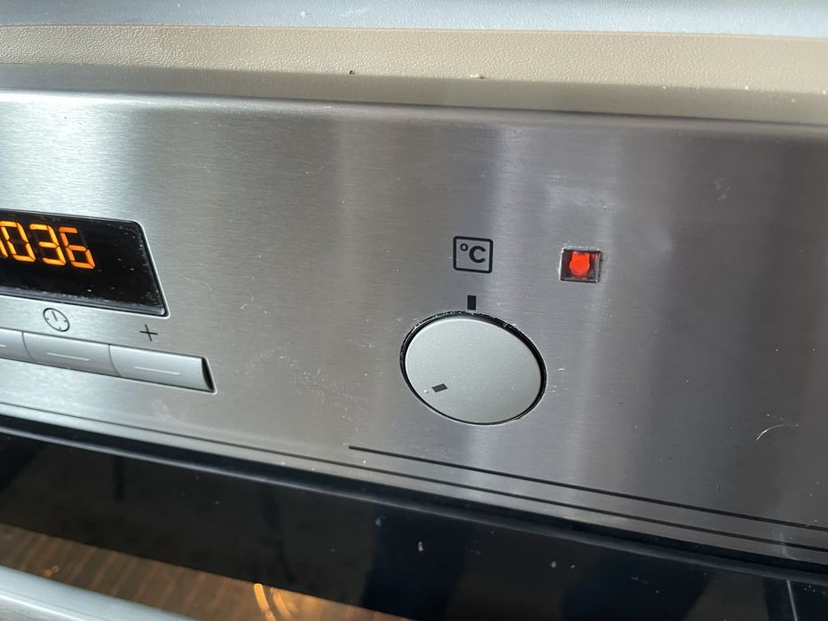 Фурна за вграждане Електролукс