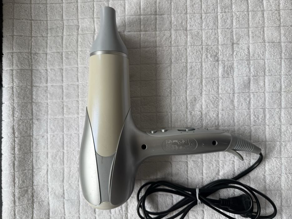 Фен Philips SalonDry Control 2000 Вт