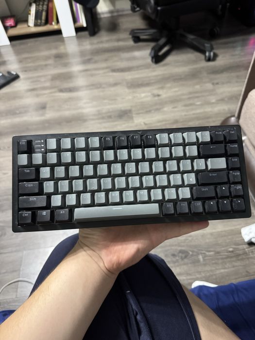 Продам механическую клавиаутуру