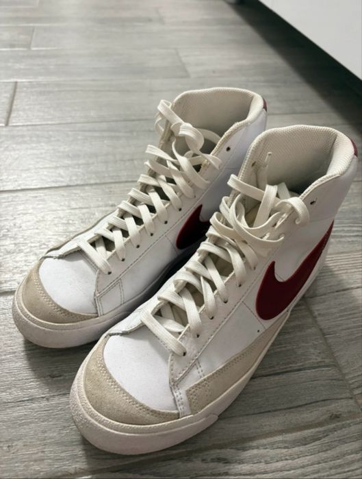 Adidasi Nike marimea 40