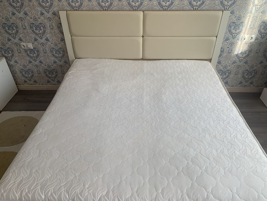 Кровать 180 на 200