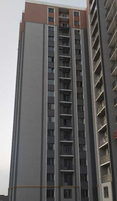 Срочно  СОТУВ. 3 хона 9 этаж квартира.79 м2. Сергели. Нурхаят ТЖМ. OY