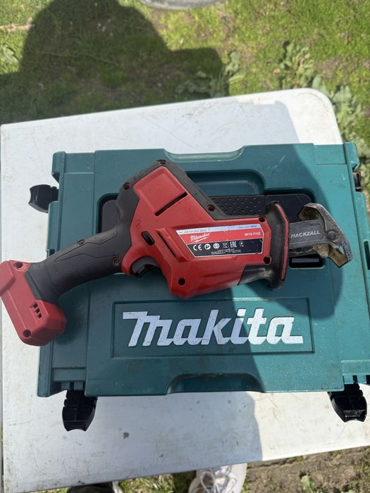 Fierastrau stil sabie milwaukee