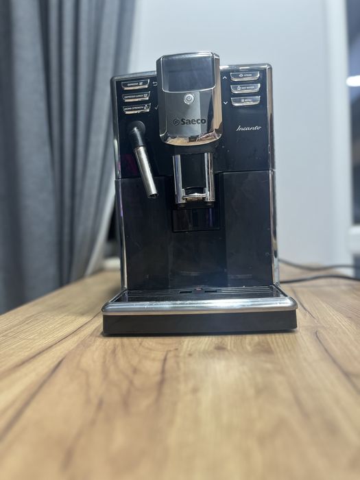 Продавам кафеавтомат Philips Saeco Incanto