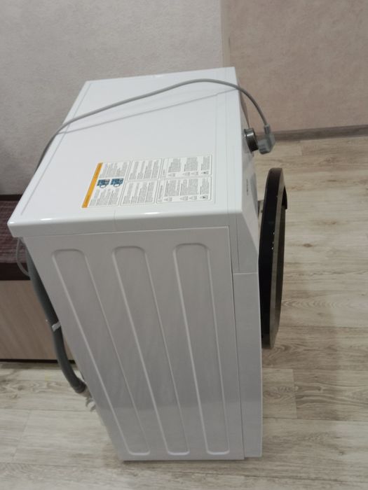Продам стиральную машину