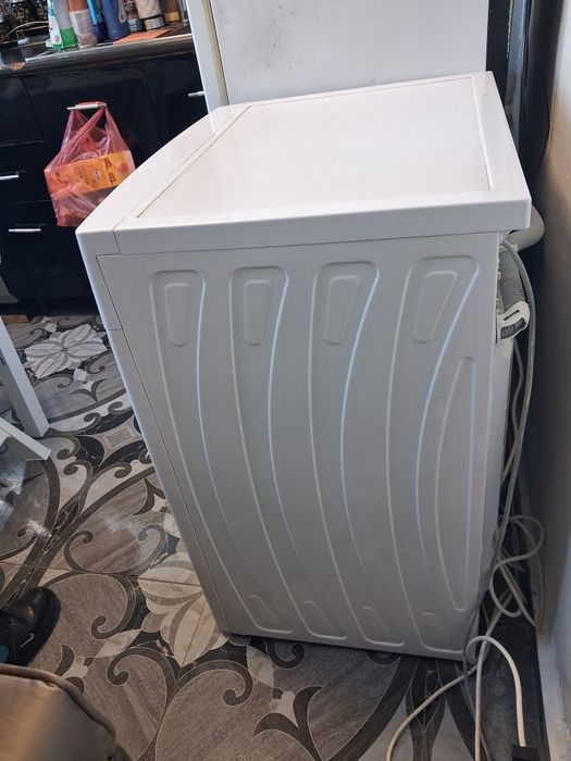 Пералния работи закупена от Англия