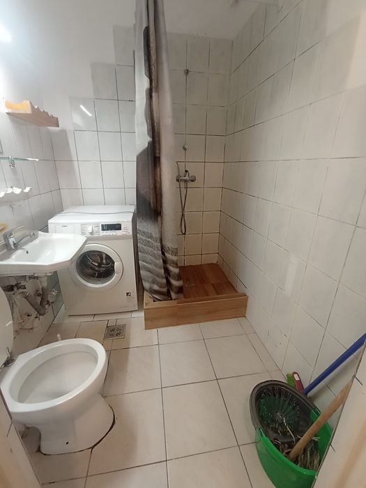 Se închiriază garsonieră