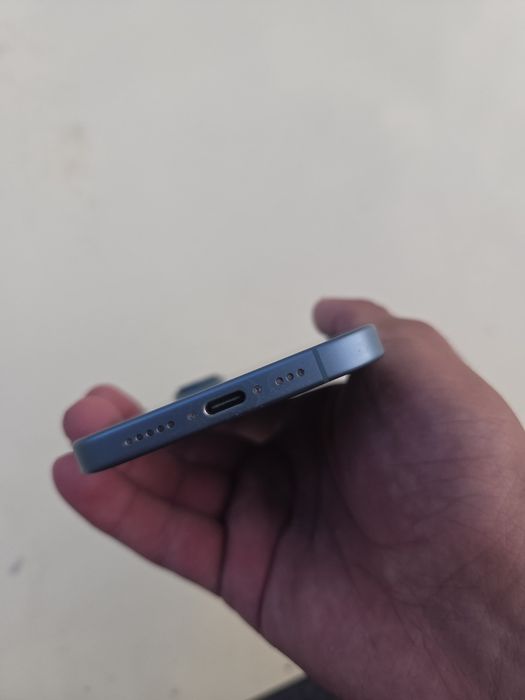 Продам iphone 16 128gb 92%