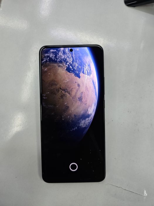 Продам Xiaomi 13T