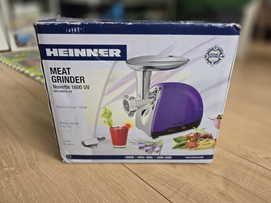 Masina de tocat carne Heinner Novette 1600W(sigilat)