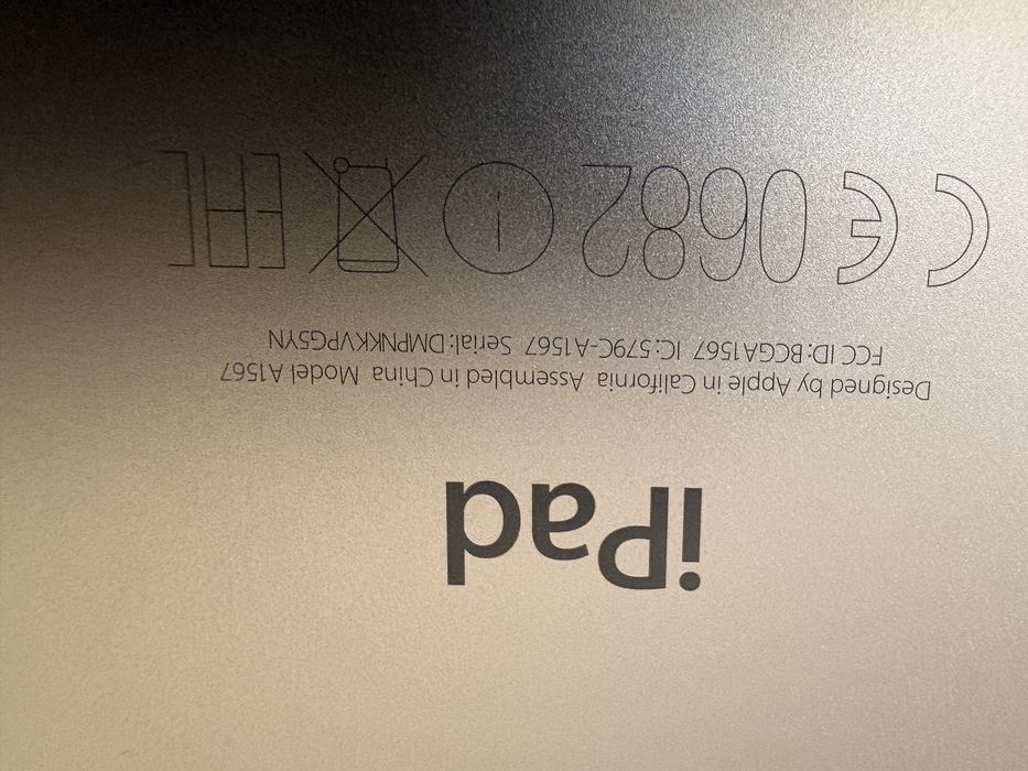 iPad Air Wi Fi Cellular 64Gb Gold A1567