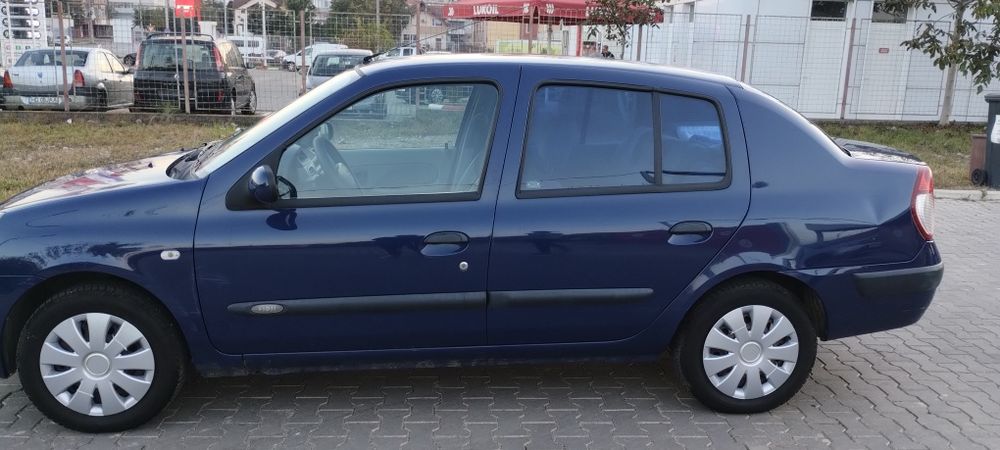 RENAULT 4 2006 — imagine 3