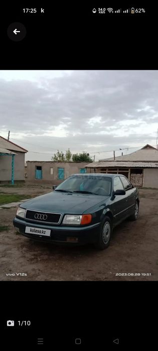 Ауди 100 продаю хорошо состаяние
