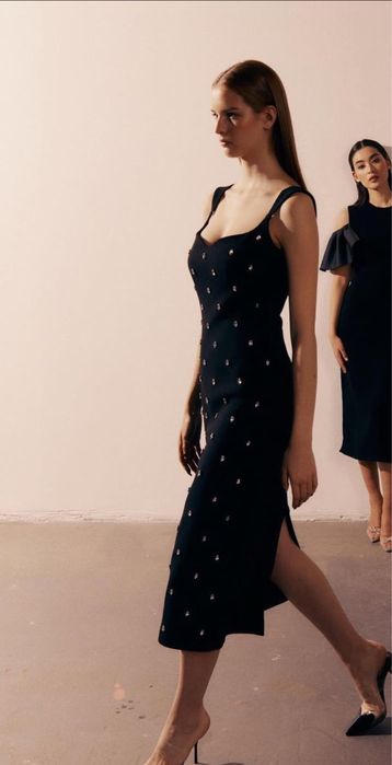 Платье  черное Malli