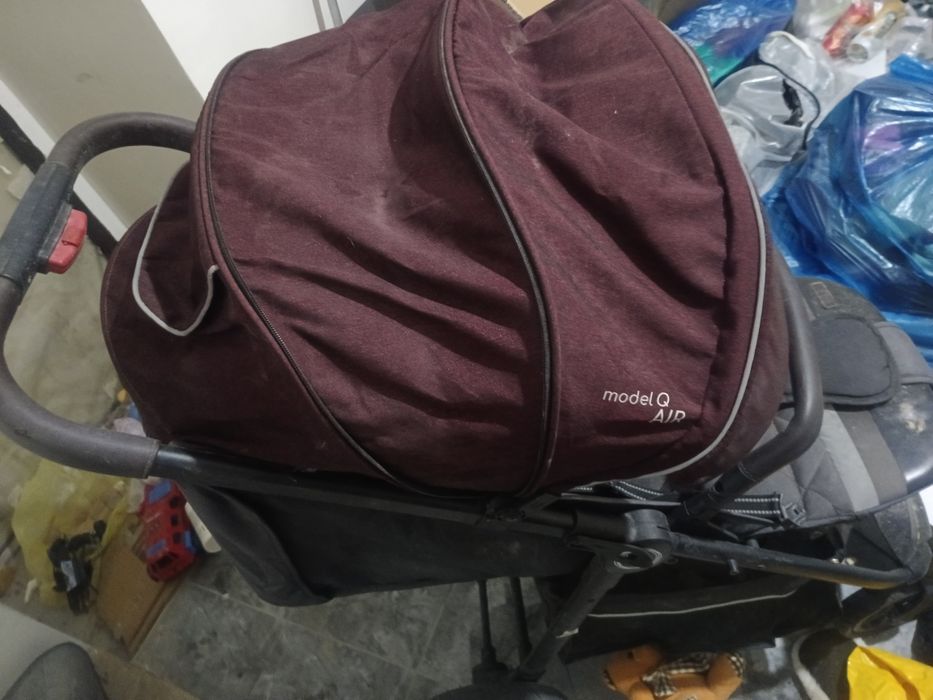 Коляски близнецы