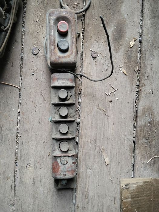 Продам щит для тельфера