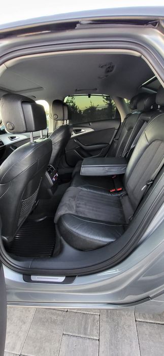 Vând Audi A6 2012