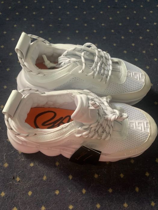 Versace Chain Reaction