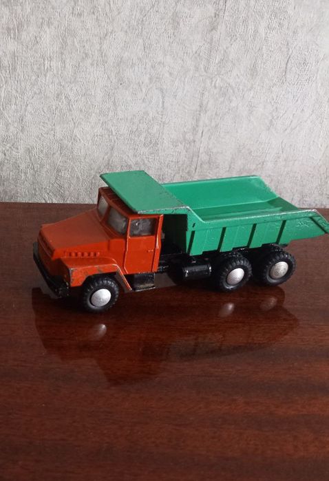 Модельки советских машин