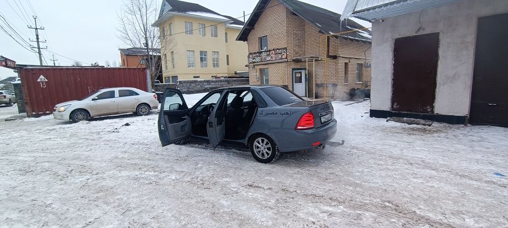 Ваз приора  седан