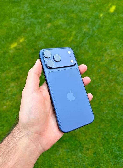 iPhone 17 pro max