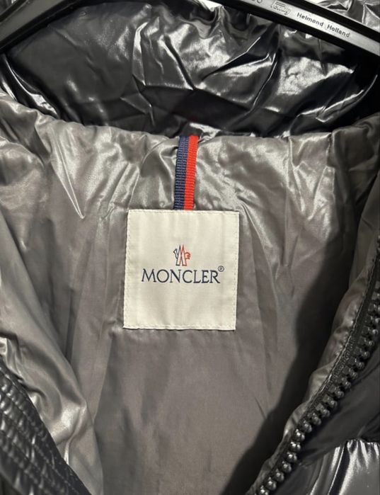 Зимно яке Moncler Maya