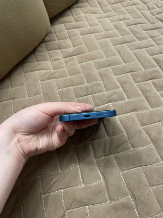 Продам IPhone 13, 128гб