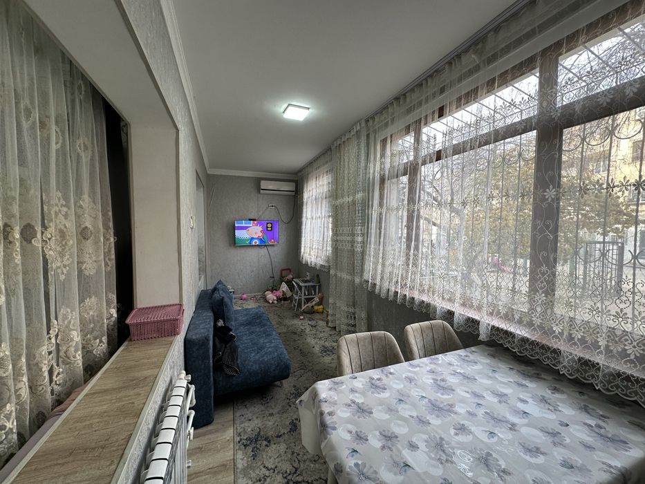 Продается своя квартира, м-в Куйлюк -1, 3 ком кв 1 этаж 5 этажный дом